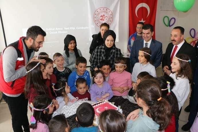AKSARAY VALİSİ AYDOĞDU